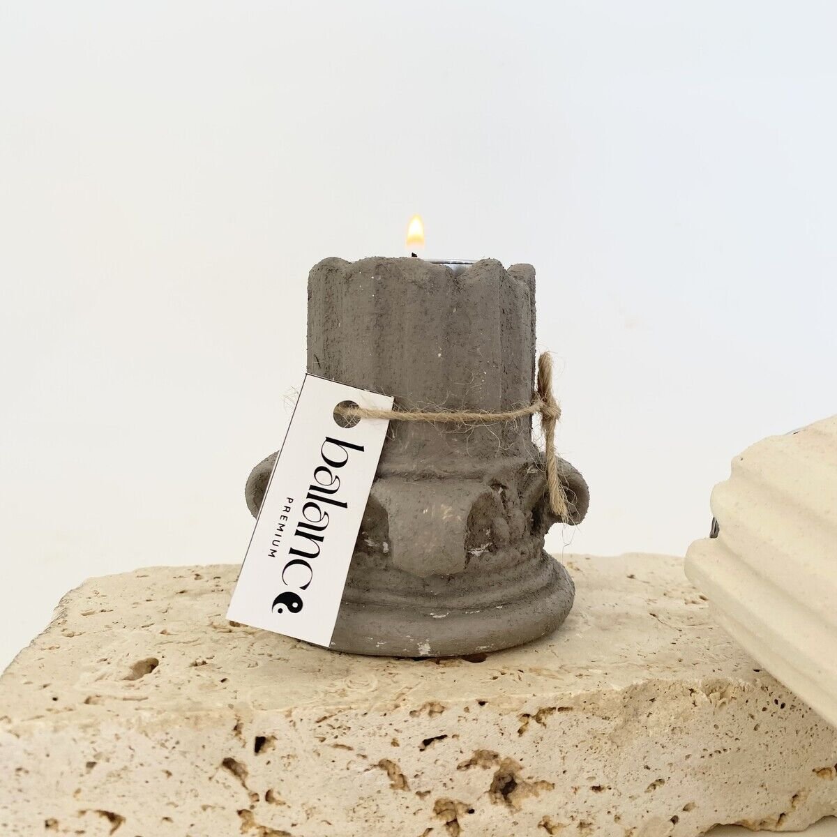 Roma Sütunu Kahverengi Beton Tealight Mumluk | El Yapımı Dekoratif Obje(Kopya)