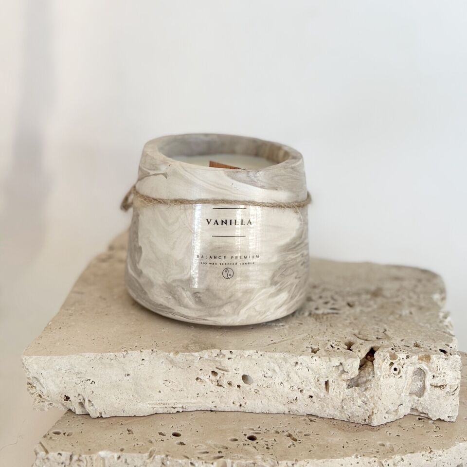 Velvet Vanilla – Kahverengi Mermer Desenli Beton Kavanoz Mum