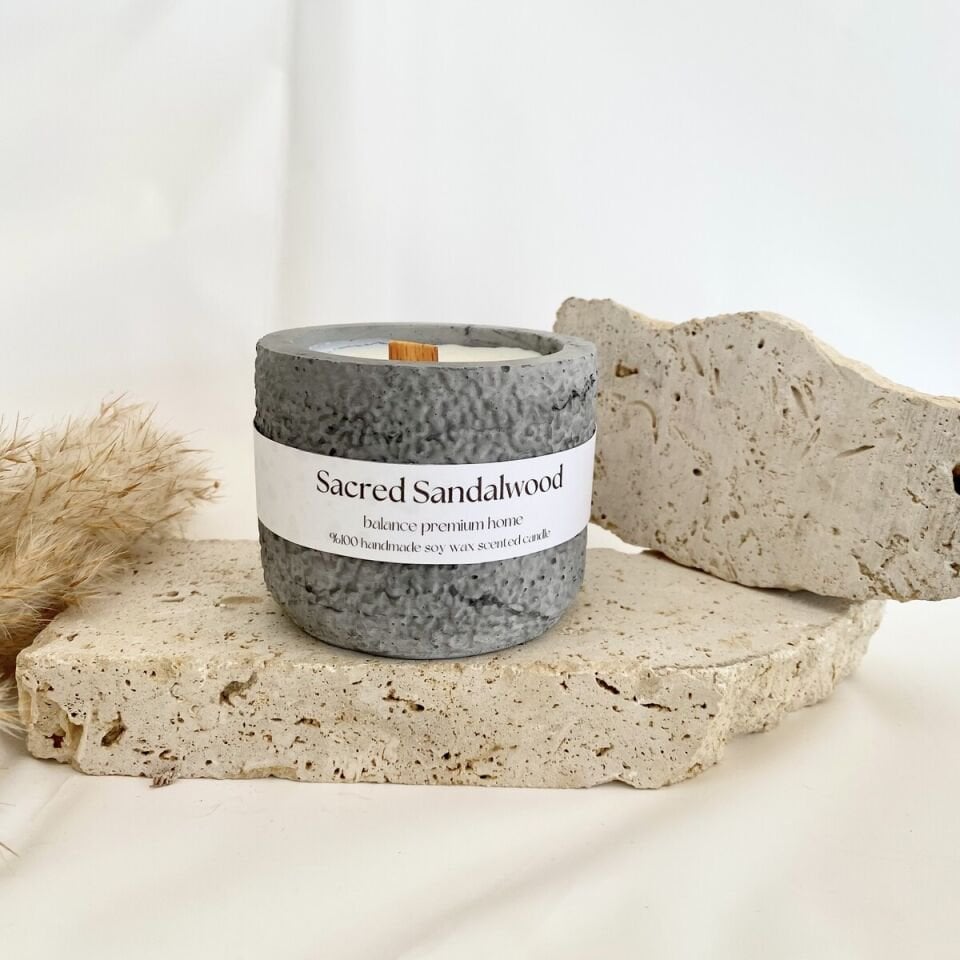 Dokulu Gri Beton Kavanoz | Sacred Sandalwood Kokulu El Yapımı Soya Mum
